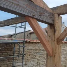 Partie de charpente en bois
