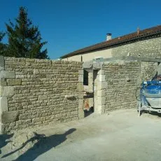 Construction d'un appentis avec ouverture